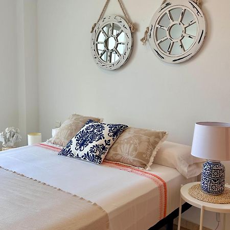 Apartamentos Pacifico Nerja Esterno foto