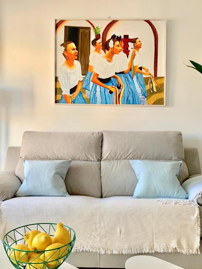 Apartamentos Pacifico Nerja Esterno foto